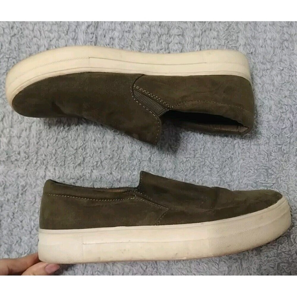 Brash Faux Suede Slip On Shoes Olive Green Sz 9 boho grunge